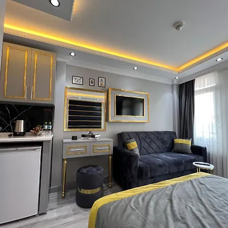 Ξενοδοχείο με διαμερίσματα Taksim Larissa 4*