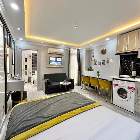 Taksim Larissa Istanboel