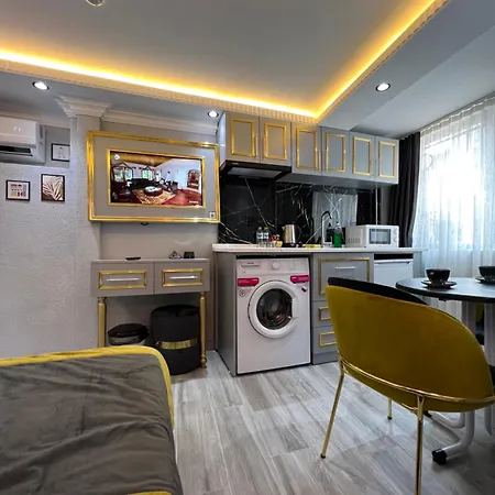 Taksim Larissa Aparthotel