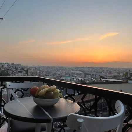 Taksim Larissa イスタンブール