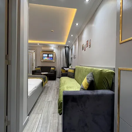 Taksim Larissa Апарт-отель 4*
