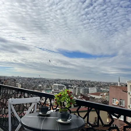 Taksim Larissa 4* Стамбул